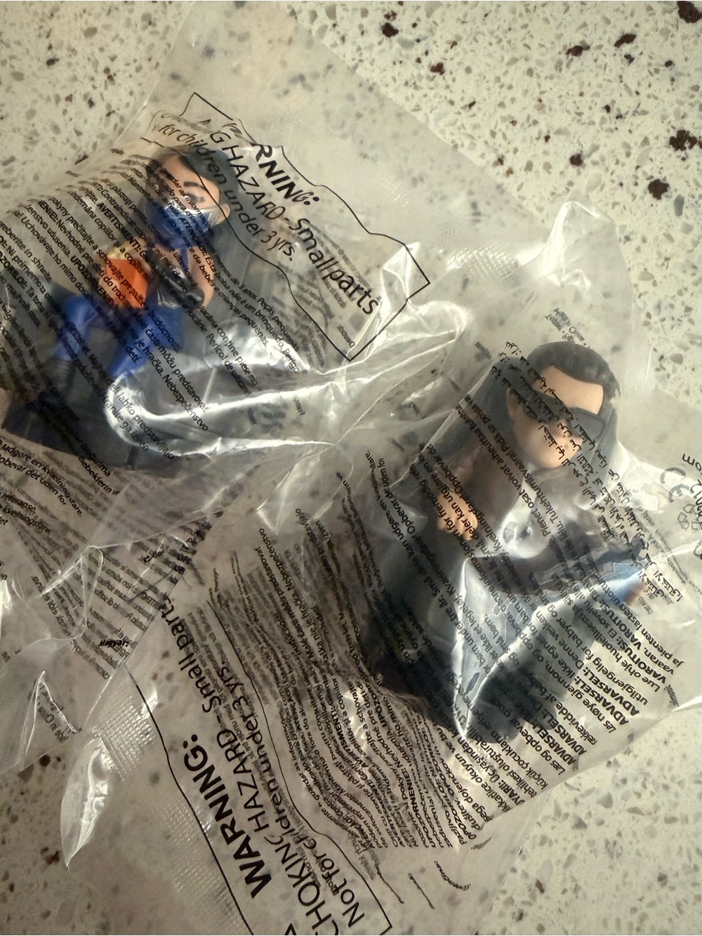 Johnny Cage and Kitana straw toppers Mortal Kombat II